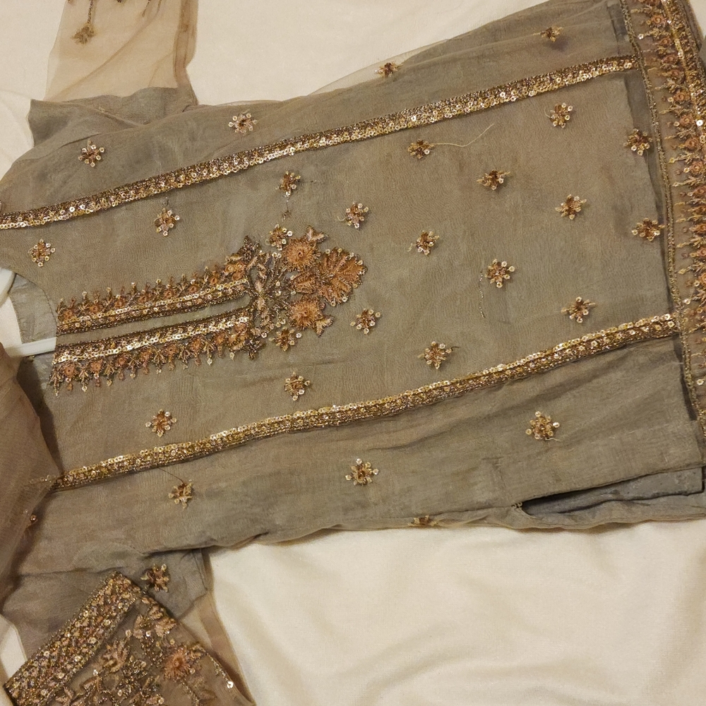 Ghrara kurti dupata 3 piece